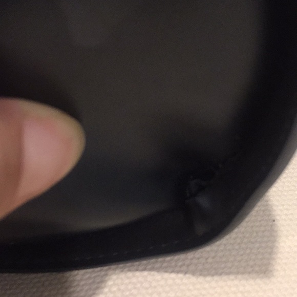 Louis Vuitton Papillon Leather Bag - Picture 5 of 8